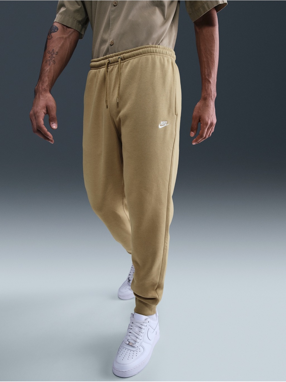 Nike Men's Tan Fleece Joggers
